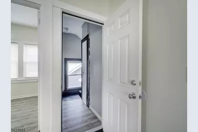 57 Poe Ave #3, Newark, NJ 07106 - Photo 8
