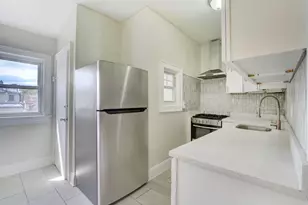 57 Poe Ave, Newark, NJ 07106 - Photo 6