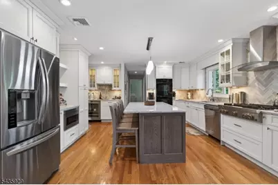 32 1st St, Florham Park, NJ 07932 - Photo 4