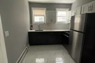 27 Schuyler Terrace, East Orange, NJ 07017 - Photo 2