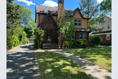 325 Bogert Ave, Ridgewood, NJ 07450 - Photo 1