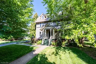 409 Hillside Pl, South Orange, NJ 07079 - Photo 4