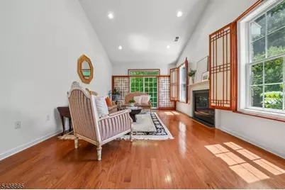 11 Hopkins Ct, Parsippany, NJ 07054 - Photo 4