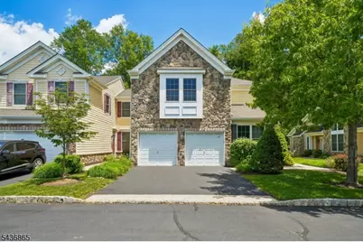 11 Hopkins Ct, Parsippany, NJ 07054 - Photo 2