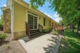 11 Hopkins Ct, Parsippany, NJ 07054 - Photo 36