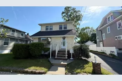 49 Orange Ave, Elmwood Park, NJ 07407 - Photo 2