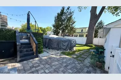 49 Orange Ave, Elmwood Park, NJ 07407 - Photo 32