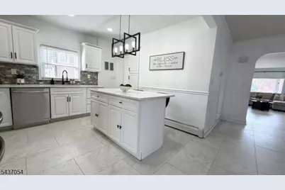49 Orange Ave, Elmwood Park, NJ 07407 - Photo 10