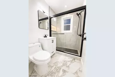 96 Nichols St, Newark, NJ 07105 - Photo 6