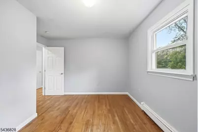 48 E Shore Dr, Vernon, NJ 07462 - Photo 18