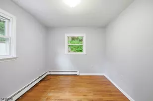 48 E Shore Dr, Vernon, NJ 07462 - Photo 12
