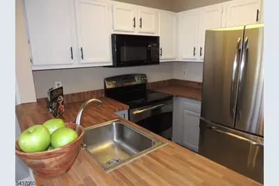 82 Wentworth Road, Bedminster Township, NJ 07921 - Photo 6