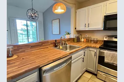 82 Wentworth Road, Bedminster Township, NJ 07921 - Photo 8