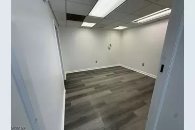 175 W Westfield Ave, Roselle Park, NJ 07204 - Photo 4