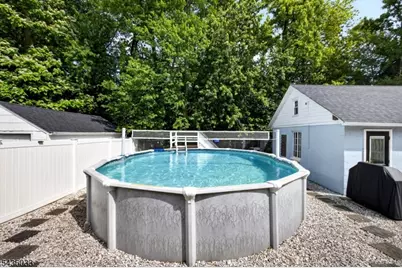 73 James Avenue, Clark Township, NJ 07066 - Photo 22