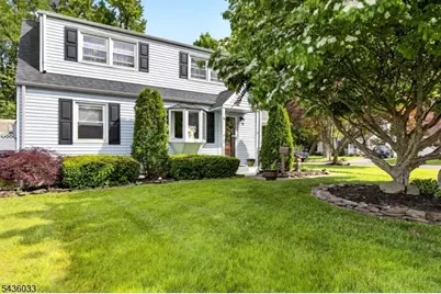 73 James Avenue, Clark Township, NJ 07066 - Photo 2
