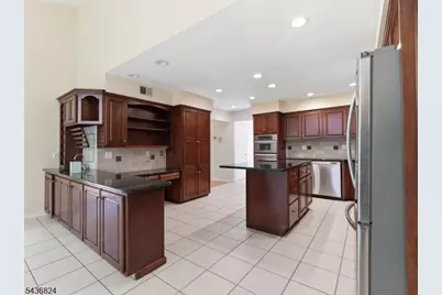 1079 Hoffman Rd, Bridgewater, NJ 08807 - Photo 16
