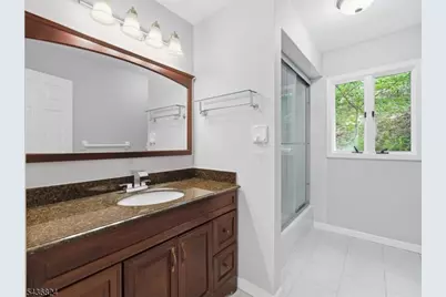 1079 Hoffman Rd, Bridgewater, NJ 08807 - Photo 36