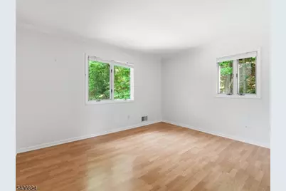 1079 Hoffman Rd, Bridgewater, NJ 08807 - Photo 38