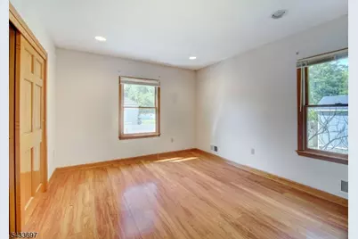 180 Mill Ln, Mountainside, NJ 07092 - Photo 14