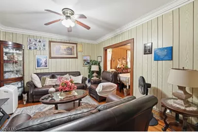 23 Orchard St, Elizabeth, NJ 07208 - Photo 4