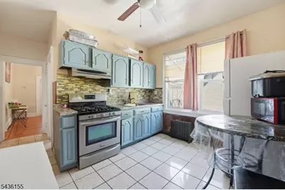 23 Orchard St, Elizabeth, NJ 07208 - Photo 10