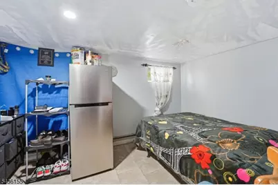 23 Orchard St, Elizabeth, NJ 07208 - Photo 28