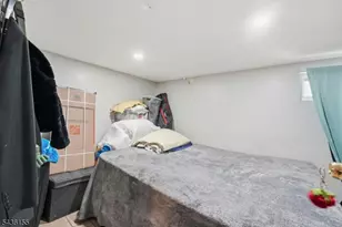23 Orchard St, Elizabeth, NJ 07208 - Photo 24