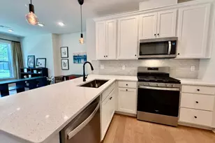 614 Sadie Cir, New Brunswick, NJ 08901 - Photo 6