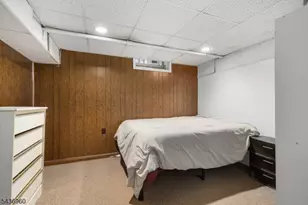 16 Summit Rd, Clifton, NJ 07012 - Photo 22