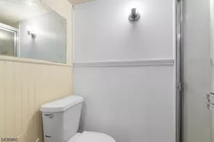 16 Summit Rd, Clifton, NJ 07012 - Photo 24