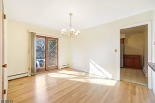 68 Colgate Ave, Paramus, NJ 07652 - Photo 8