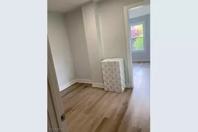 96 Hillside Ave, Nutley, NJ 07110 - Photo 16
