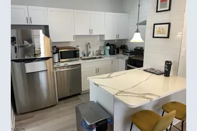 96 Hillside Ave, Nutley, NJ 07110 - Photo 22