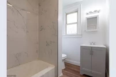 410 Chadwick Ave, Newark, NJ 07112 - Photo 36