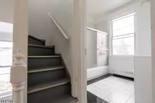 410 Chadwick Ave, Newark, NJ 07112 - Photo 14