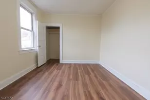 410 Chadwick Ave, Newark, NJ 07112 - Photo 42
