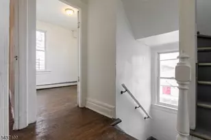 410 Chadwick Ave, Newark, NJ 07112 - Photo 6