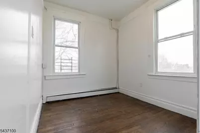 410 Chadwick Ave, Newark, NJ 07112 - Photo 22