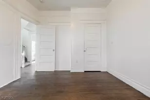 410 Chadwick Ave, Newark, NJ 07112 - Photo 20