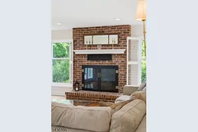 6 Fawn Ridge Rd, Clinton Township, NJ 08833 - Photo 12