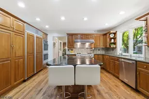 6 Fawn Ridge Rd, Clinton Township, NJ 08833 - Photo 16