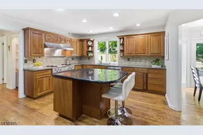 6 Fawn Ridge Rd, Clinton Township, NJ 08833 - Photo 16