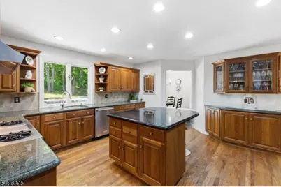 6 Fawn Ridge Rd, Clinton Township, NJ 08833 - Photo 14