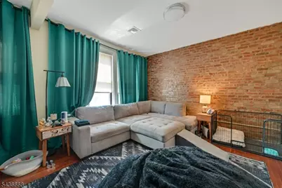 14 Wheeler St, Montclair, NJ 07042 - Photo 10