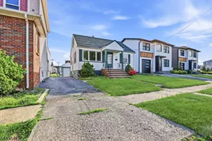 629 Erudo St, Linden, NJ 07036 - Photo 4