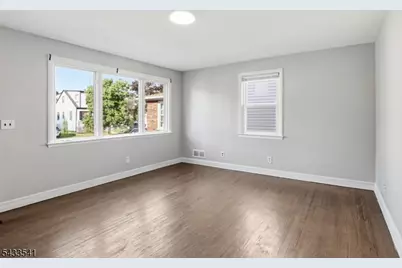 629 Erudo St, Linden, NJ 07036 - Photo 6