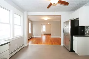 43 Walnut St, Montclair, NJ 07042 - Photo 12