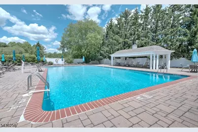 26 Depaolo Ct, Roseland, NJ 07068 - Photo 18