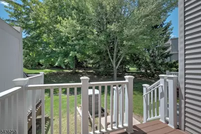 26 Depaolo Ct, Roseland, NJ 07068 - Photo 16
